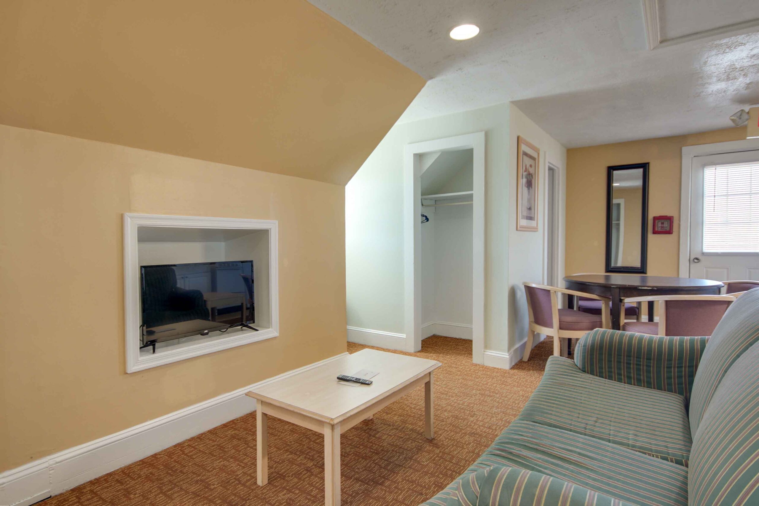 apartment living room