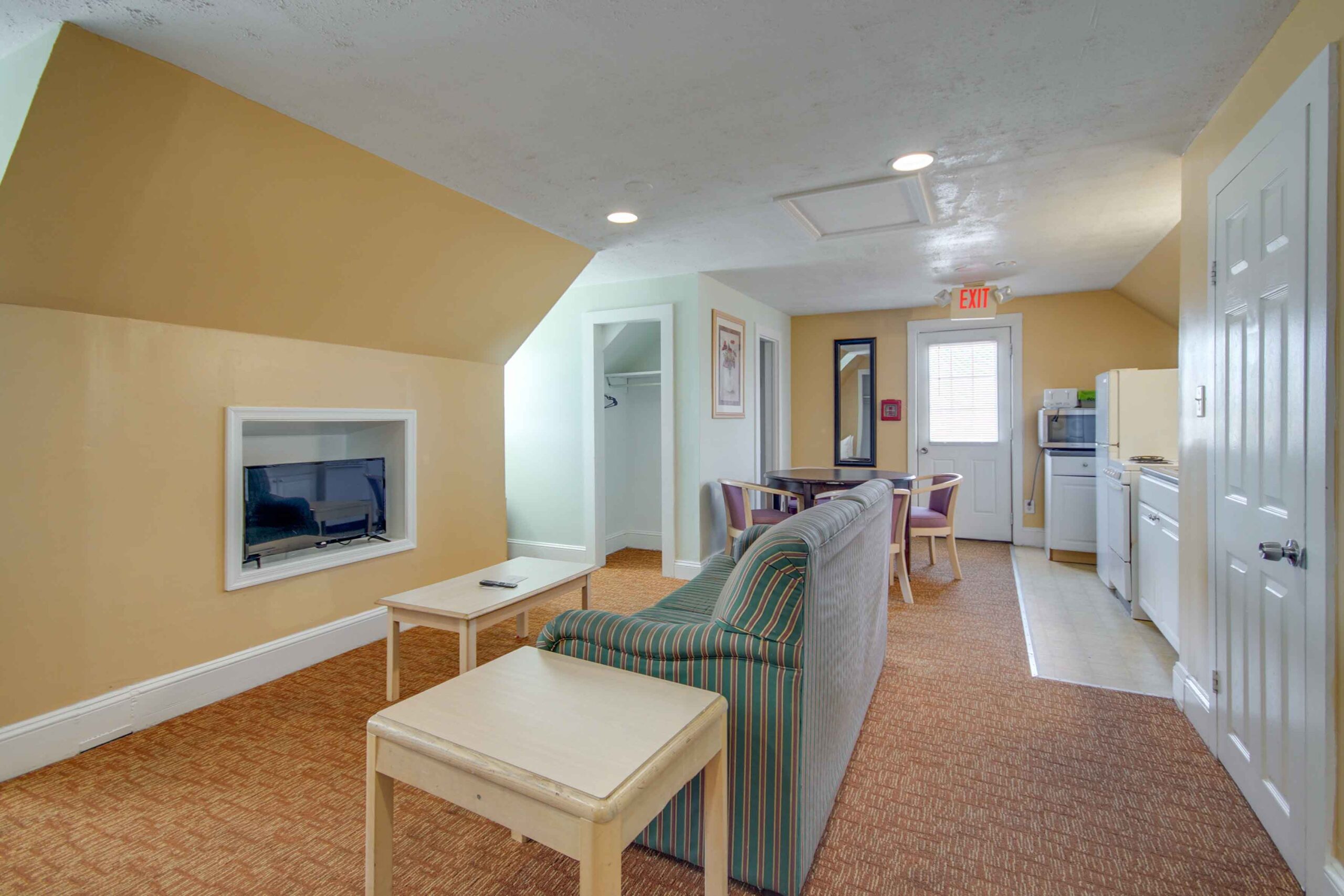 apartment living room