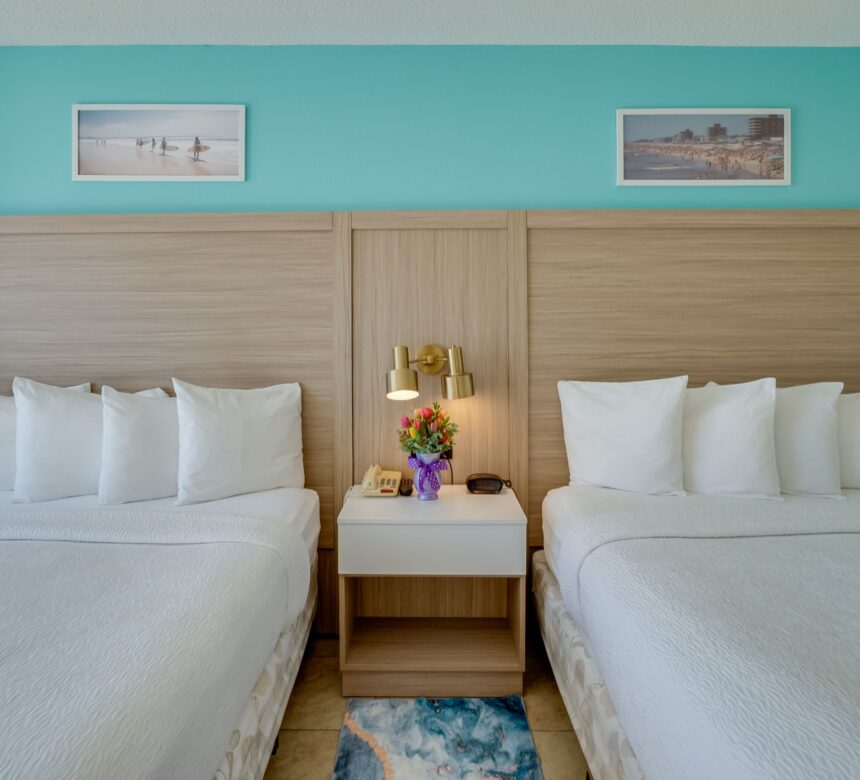 Paradise Plaza Inn Guest Room