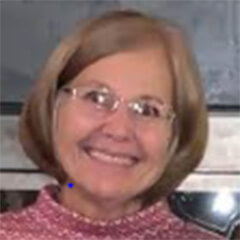 gail lundberg headshot