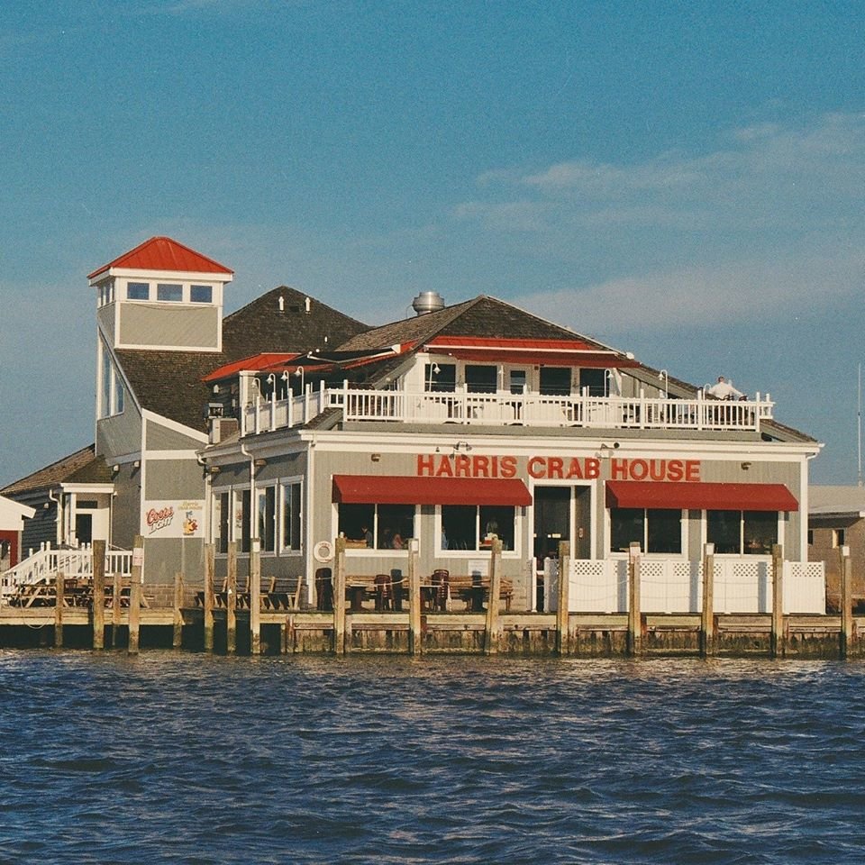 Harris Crab House and Seafood Restaurant - Visit Queen Anne's County