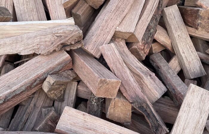 Kiln-dried oak firewood