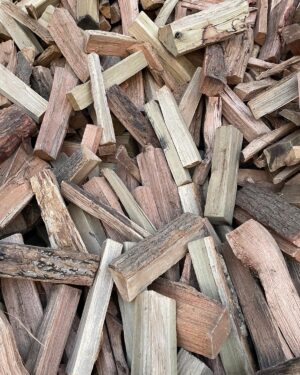 Kiln-dried firewood mix