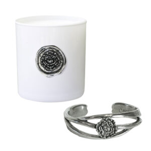 January Candle & Bracelet Gift Set – Carnation