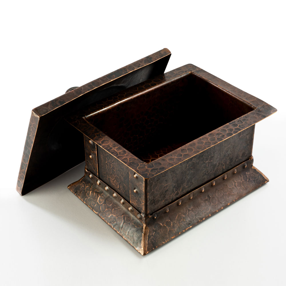 atwell-lidded-box-talbot-manor-copper-open