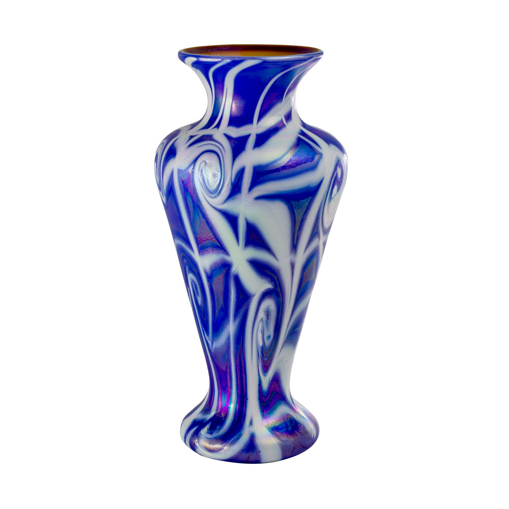 isabella-vase-indigo-talbot-manor-glass
