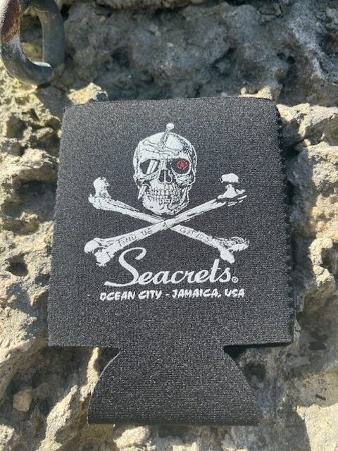 Crossbones Collapsible Coolie