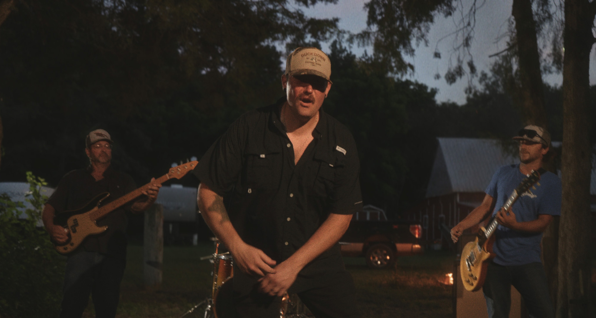 Shane Beard performing