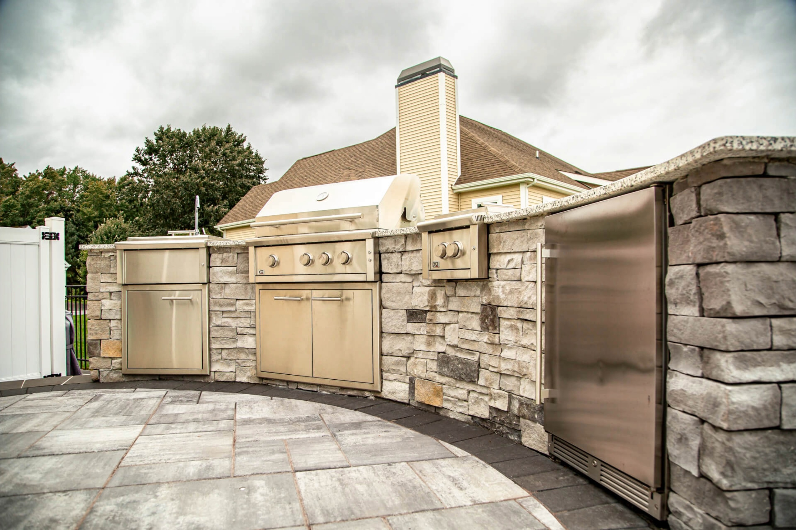 Outdoor Kitchens