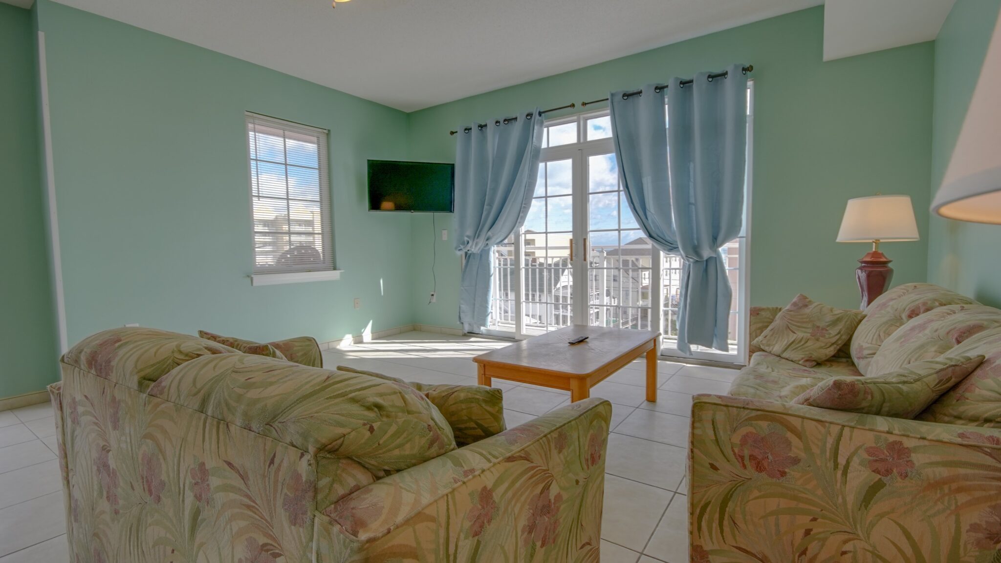Americana Hotel Oceanfront — photo 18 of 60